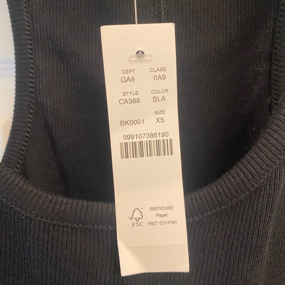 🆕 J.Crew Fine Rib Racerback Tank Top - Picture 3 of 3